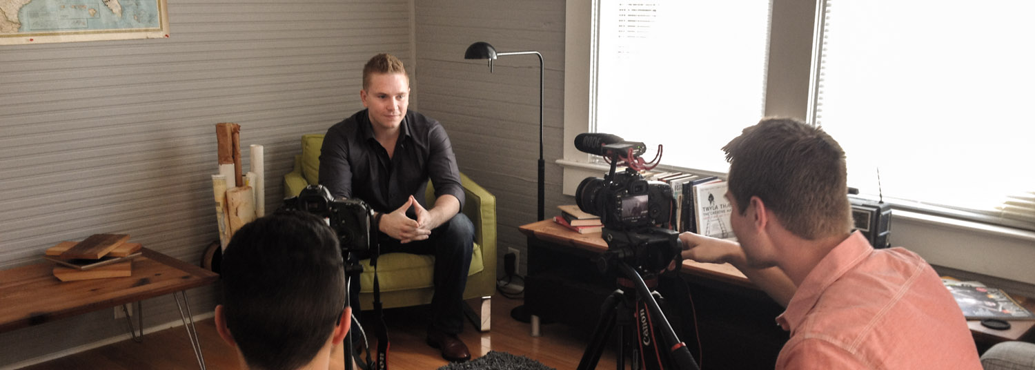 How to Promote Yourself Online... Even When You Don't Feel Like an Expert